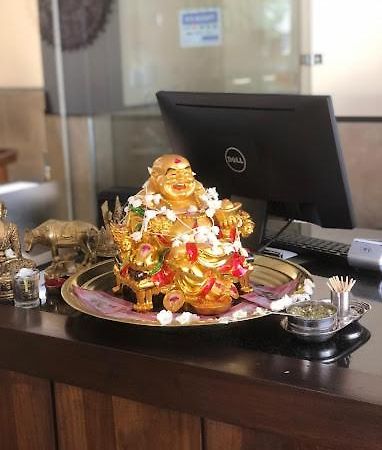 Sri Suryas Hotel Коломбо Экстерьер фото